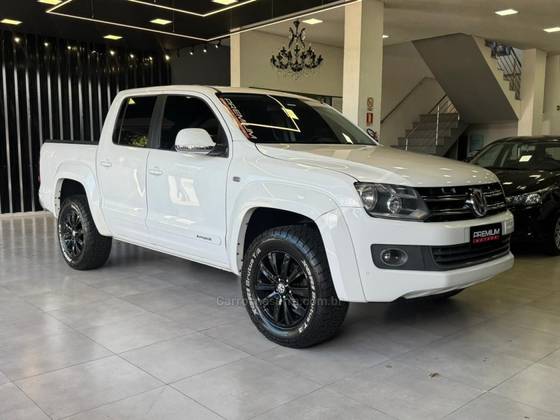VOLKSWAGEN AMAROK 2.0 HIGHLINE ULTIMATE 4X4 CD 16V TURBO INTERCOOLER DIESEL 4P AUTOMÁTICO
